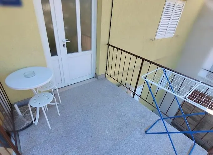 Zalo 아파트 트르파니