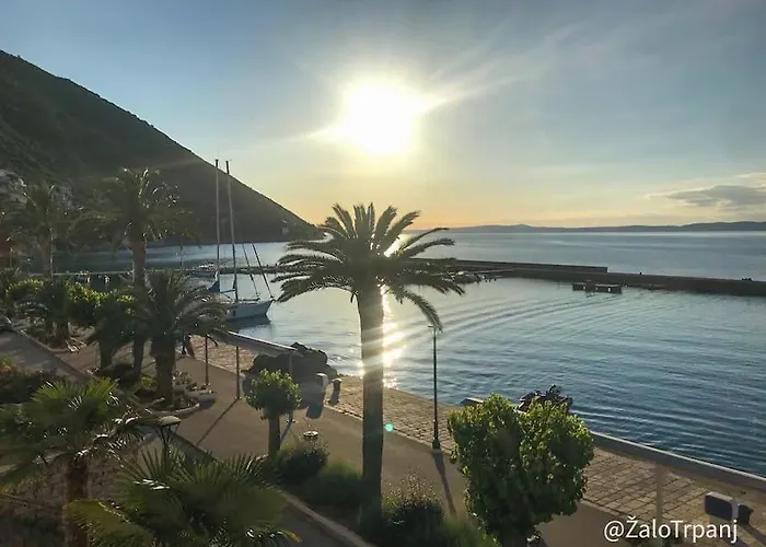 Zalo 아파트 트르파니