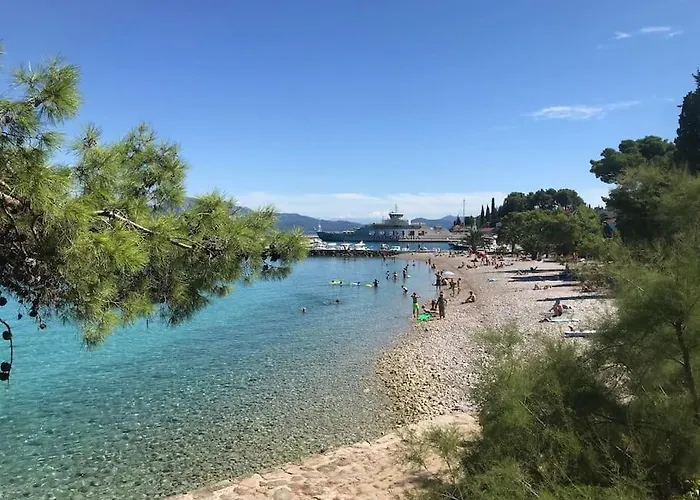 Zalo 아파트 트르파니